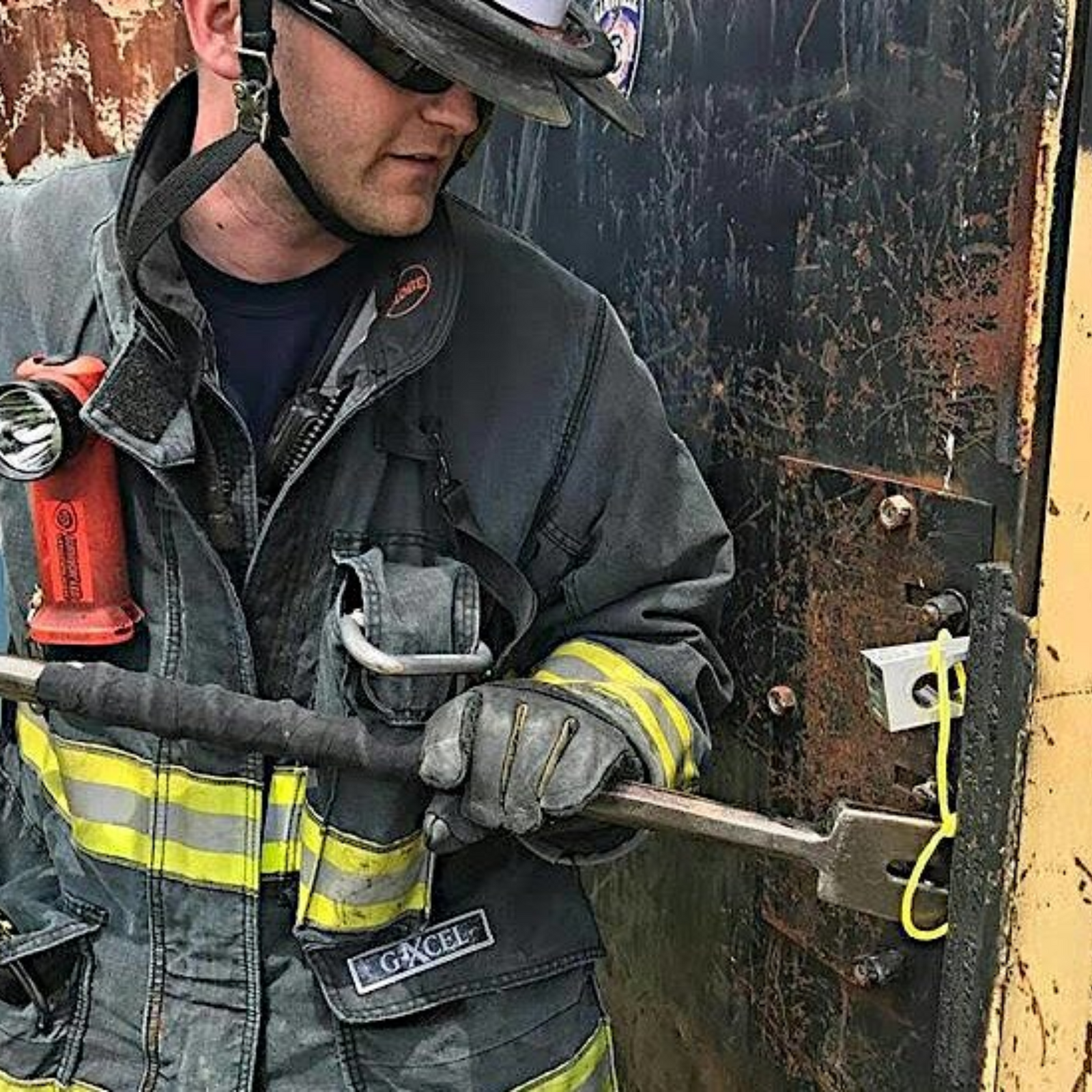 Halligan (Tuned & Dressed), 30 IN OAL