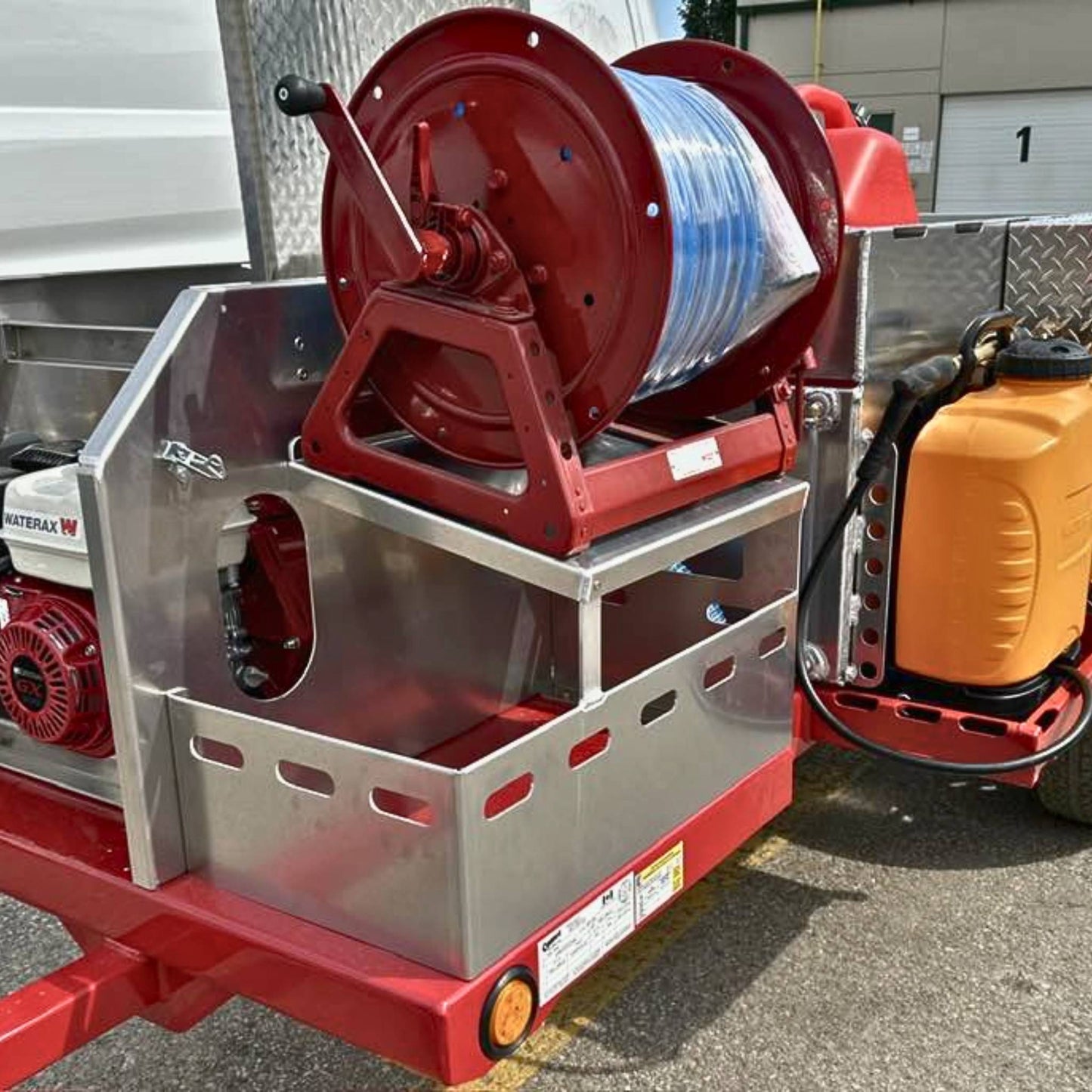 Single Axle 125 Gallon Trailer